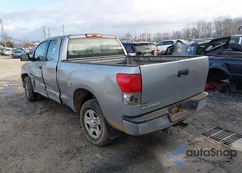 2008 Toyota Tundra Base V6 z USA, uszkodzony, nr VIN 5TFRU541X8X014275